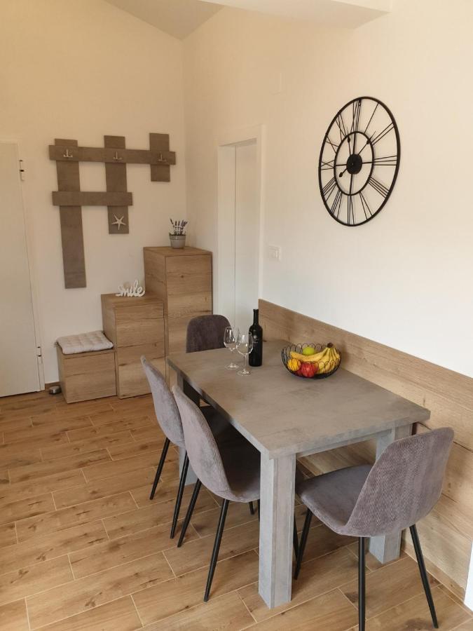 Starfish - Apartman Tisno Exterior photo